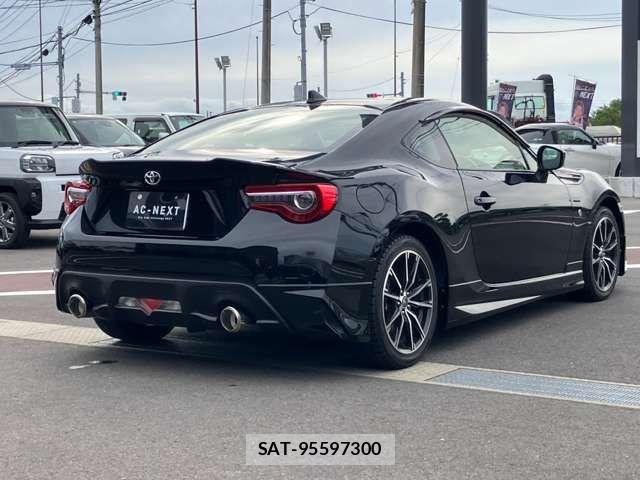 Toyota 86 2017-02 8778927-18