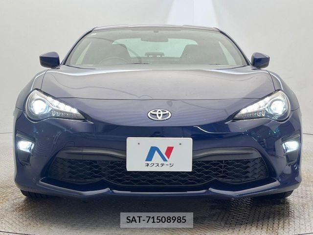 Toyota 86 2017-12 8778933-13