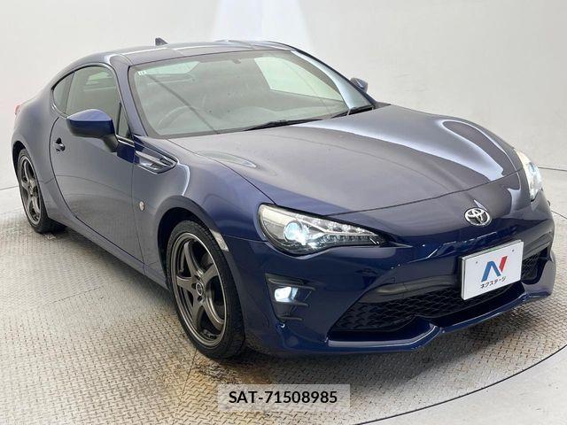 Toyota 86 2017-12 8778933-15
