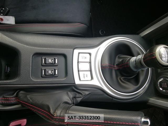 Toyota 86 2015-07 8795017-10