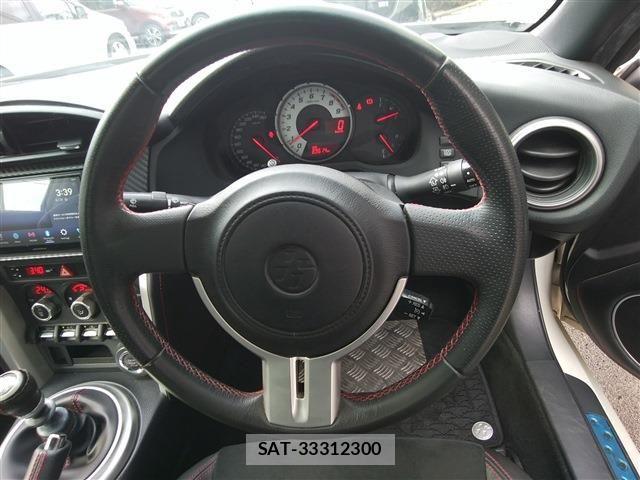 Toyota 86 2015-07 8795017-11