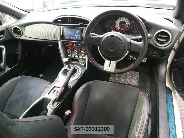 Toyota 86 2015-07 8795017-1