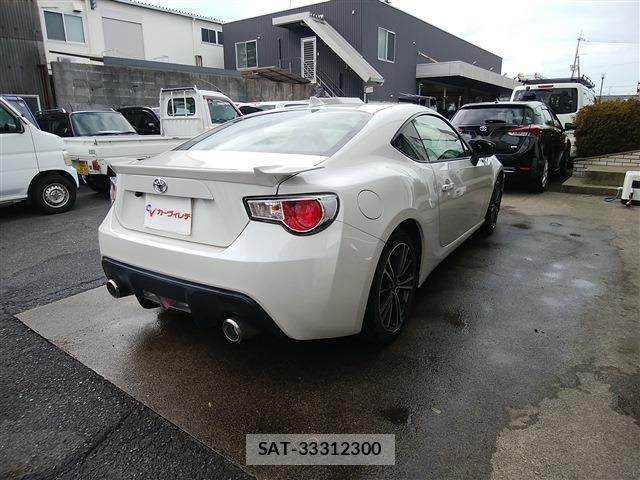 Toyota 86 2015-07 8795017-2
