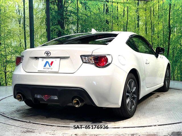 Toyota 86 2016-05 8795016-16