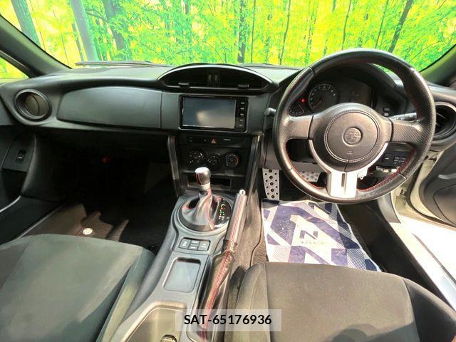 Toyota 86 2016-05 8795016-1
