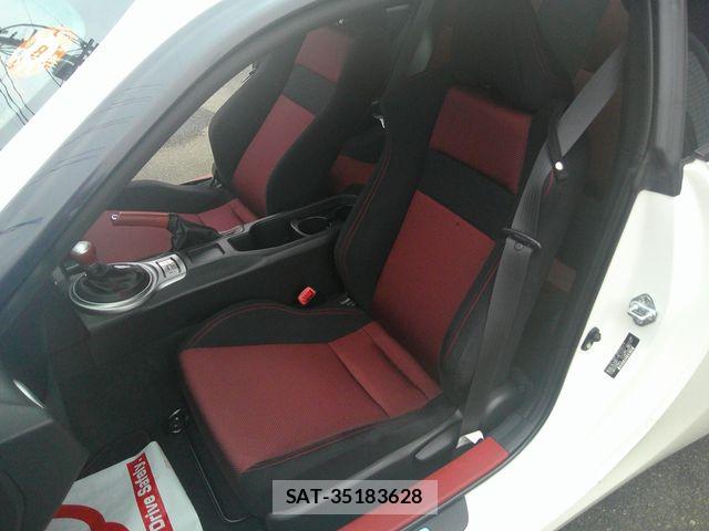 Toyota 86 2012-09 8827068-23