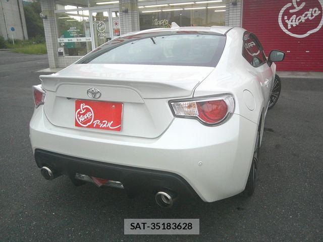 Toyota 86 2012-09 8827068-2