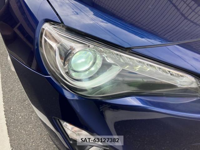 Toyota 86 2016-02 8827097-14