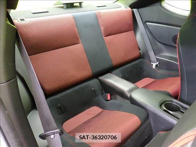 Toyota 86 2015-11 8827088-19