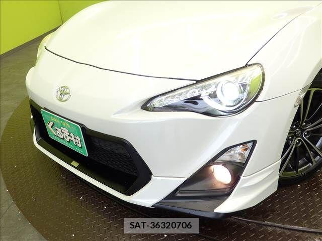 Toyota 86 2015-11 8827088-27