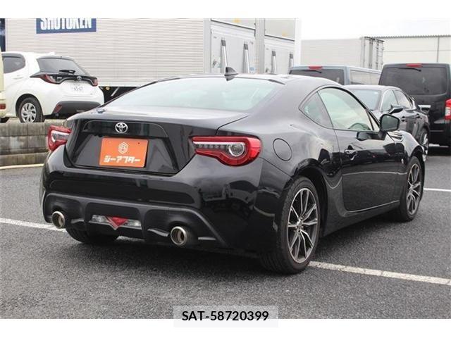 Toyota 86 2016-09 8847765-15