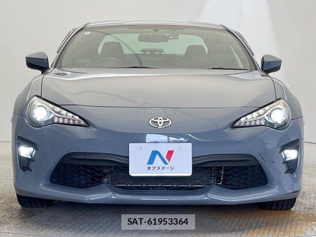 Toyota 86 2018-02 8847731-14