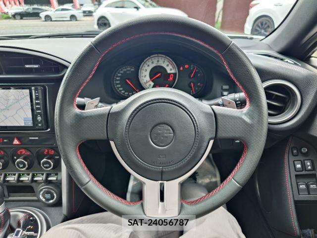Toyota 86 2012-09 8847764-12
