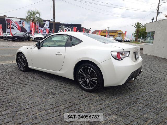 Toyota 86 2012-09 8847764-3
