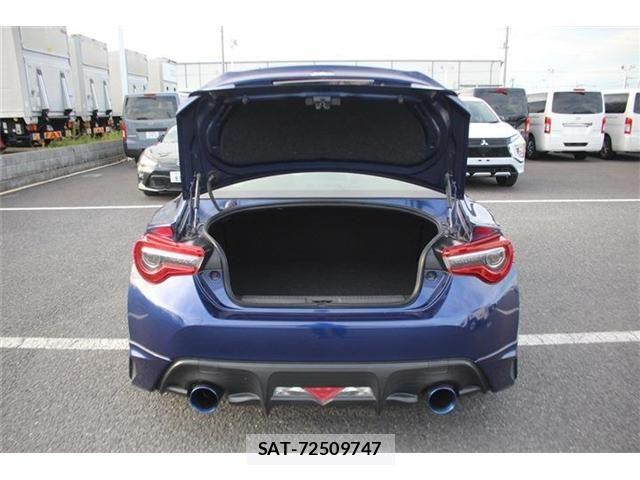 Toyota 86 2017-02 8847781-26