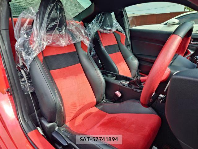 Toyota 86 2015-11 8847801-11