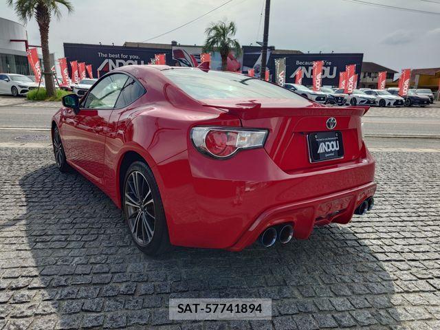 Toyota 86 2015-11 8847801-2