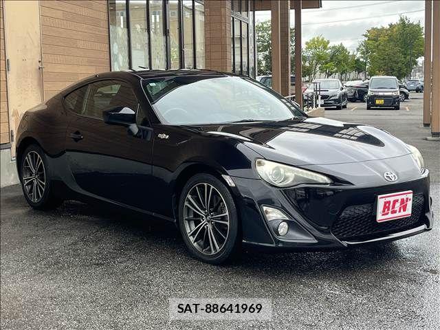 Toyota 86 2013-01 8870188-3