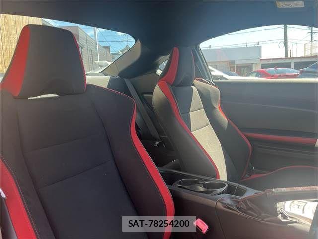 Toyota 86 2019-03 8870168-6