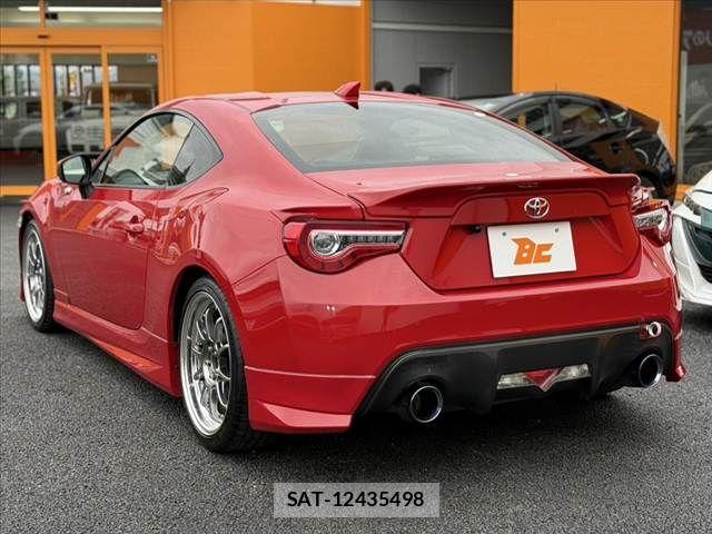 Toyota 86 2012-05 8870189-12