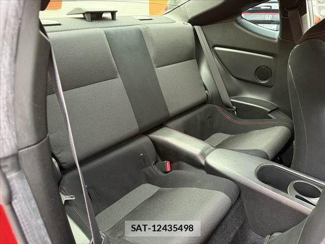 Toyota 86 2012-05 8870189-18