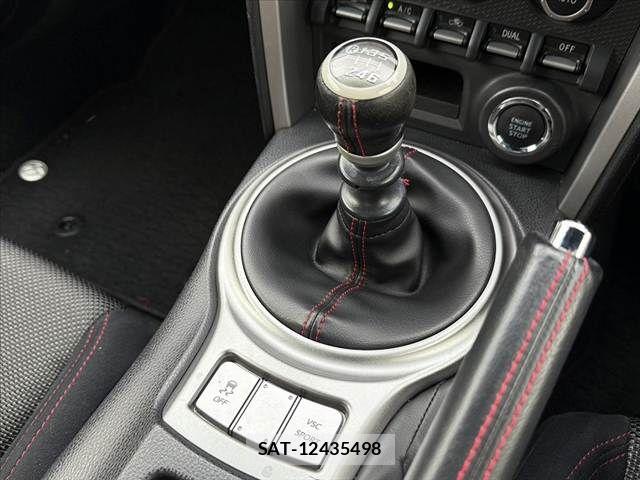 Toyota 86 2012-05 8870189-24