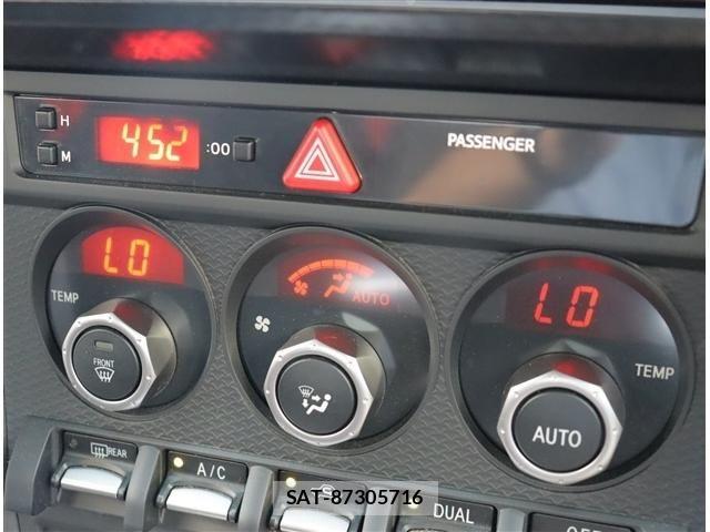 Toyota 86 2013-11 8878445-15