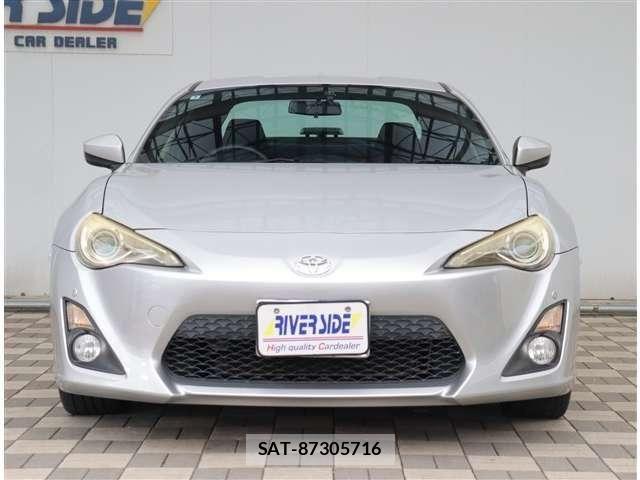 Toyota 86 2013-11 8878445-20
