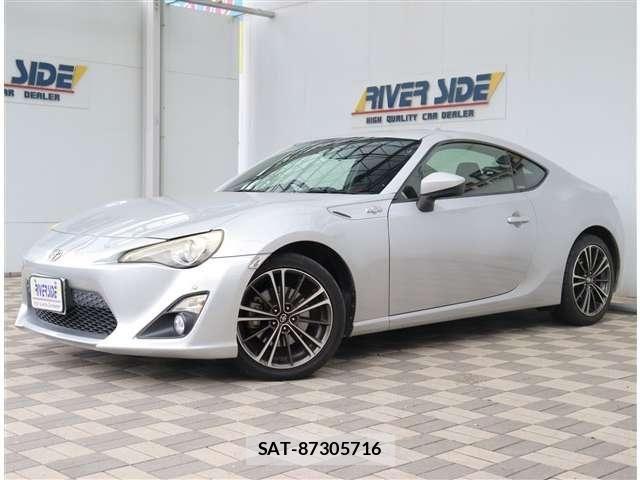 Toyota 86 2013-11 8878445-22