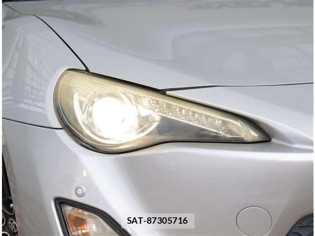 Toyota 86 2013-11 8878445-23