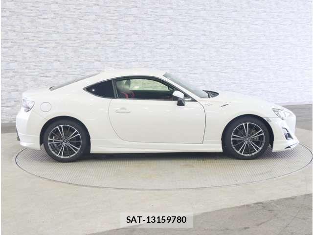 Toyota 86 2015-10 8878442-9