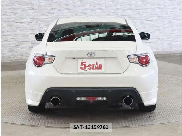 Toyota 86 2015-10 8878442-10