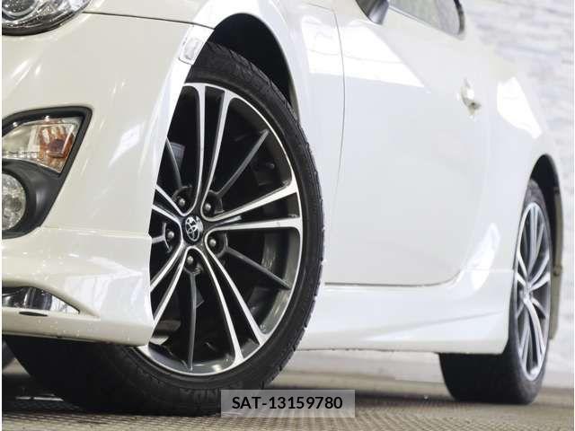 Toyota 86 2015-10 8878442-12
