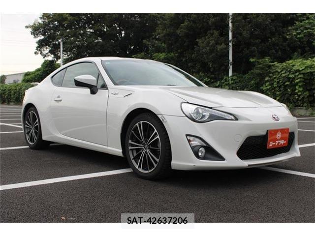 Toyota 86 2015-06 8878446-1