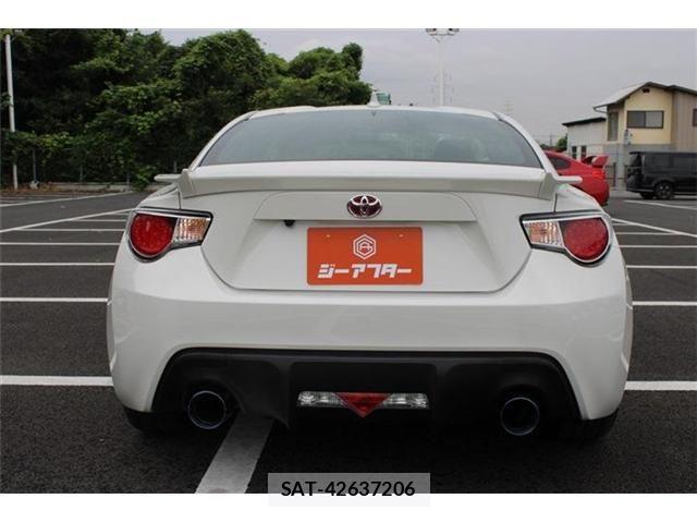 Toyota 86 2015-06 8878446-4