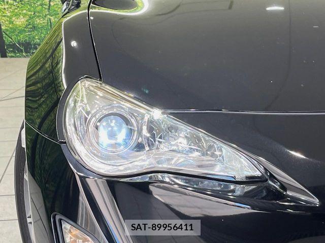 Toyota 86 2015-09 8883211-12
