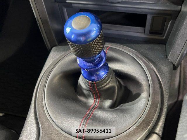 Toyota 86 2015-09 8883211-2