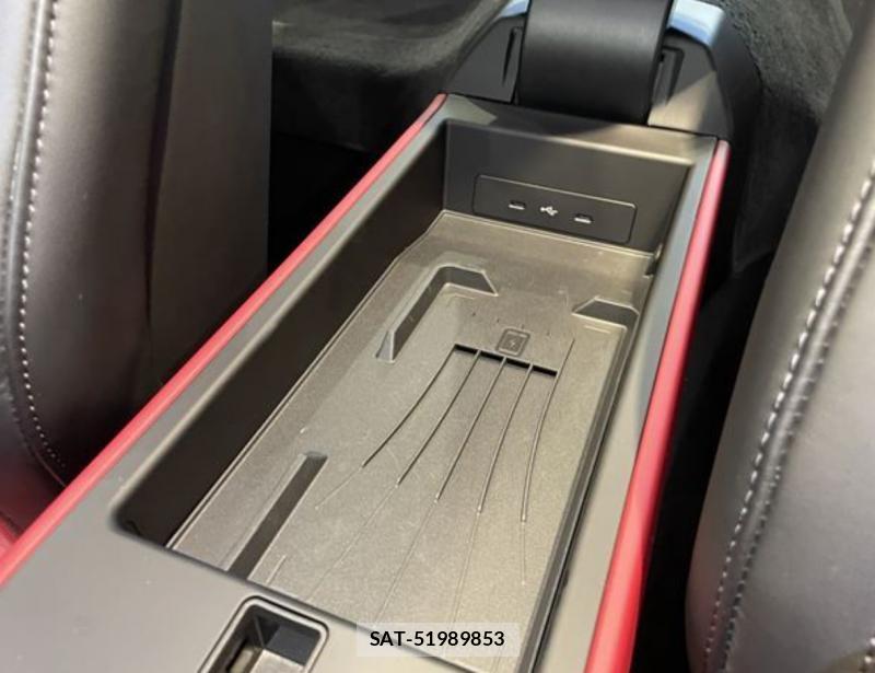 Porsche 911 Carrera 2025-01 6667692-30