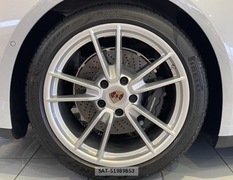Porsche 911 Carrera 2025-01 6667692-58