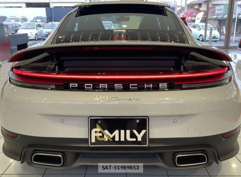 Porsche 911 Carrera 2025-01 6667692-5