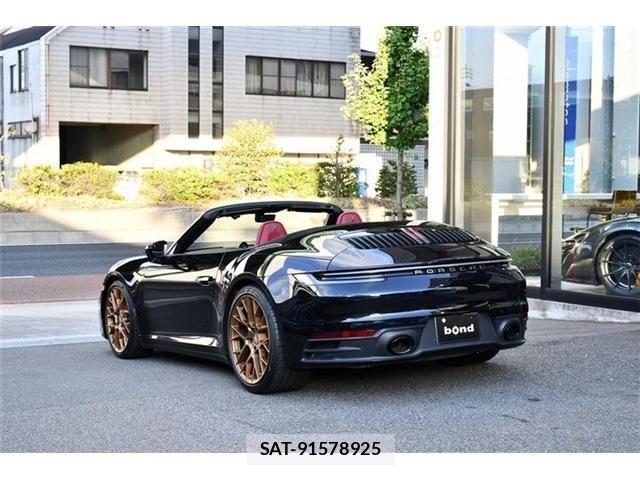Porsche 911 2019-09 606244-3