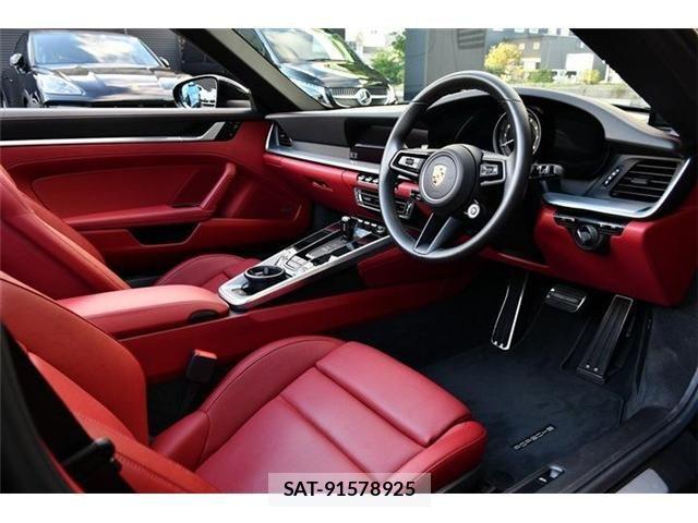 Porsche 911 2019-09 606244-5