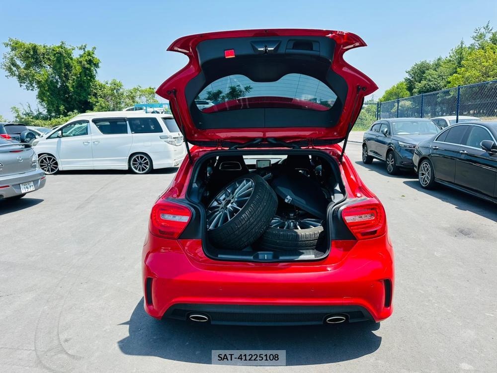 Mercedes Benz A-CLASS 2013 6787619-26