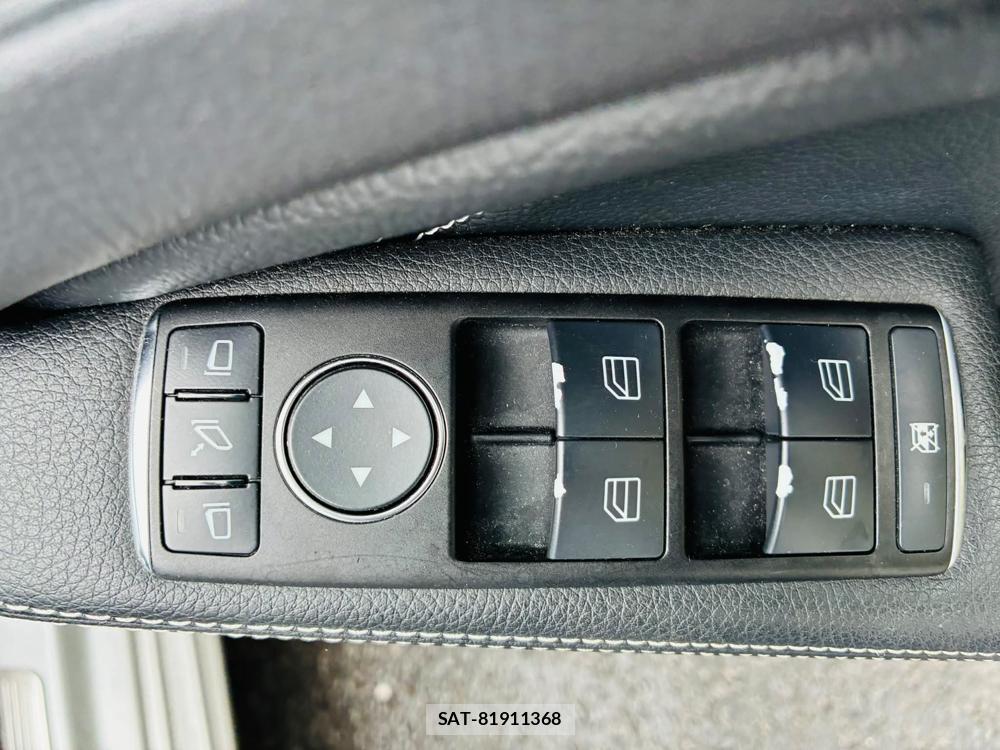 Mercedes Benz A-CLASS 2013-07 7610976-21