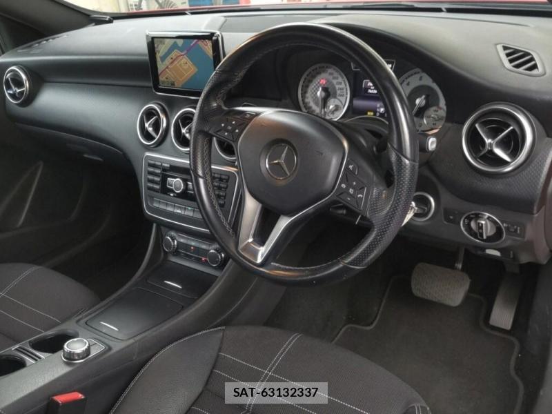 Mercedes Benz A-CLASS 2013-10 7687204-4