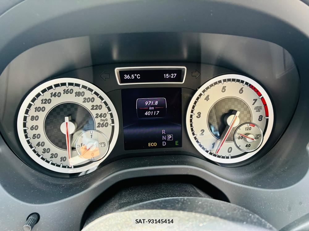 Mercedes Benz A-CLASS 2013-09 7831741-15