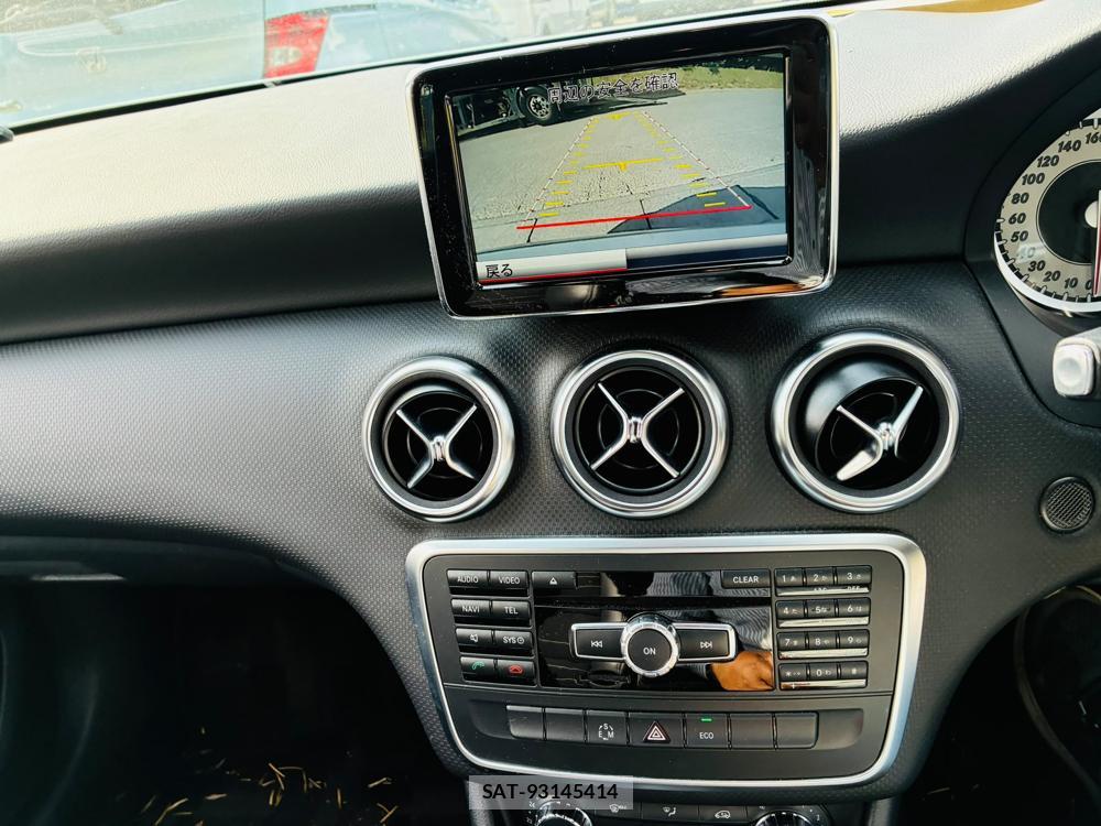 Mercedes Benz A-CLASS 2013-09 7831741-19