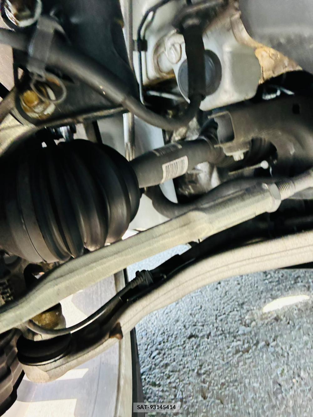 Mercedes Benz A-CLASS 2013-09 7831741-34