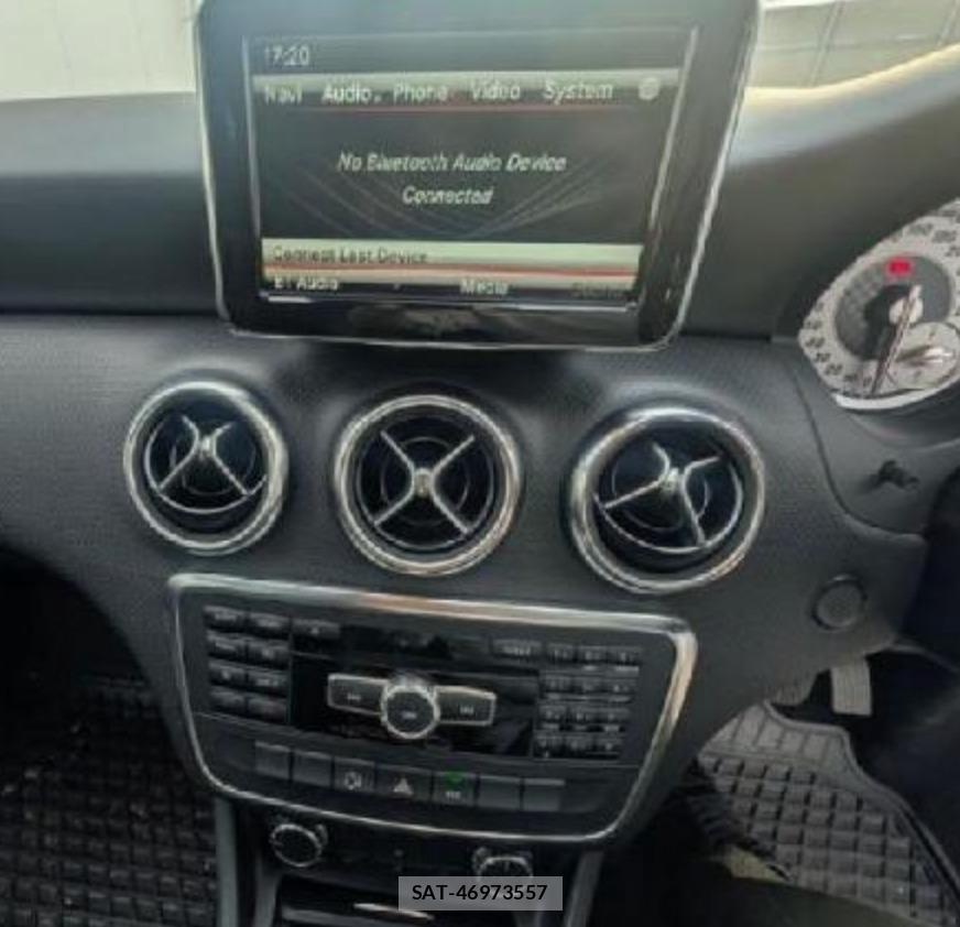 Mercedes Benz A-CLASS 2014-01 8254765-12