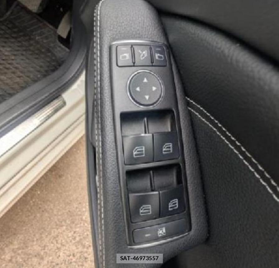 Mercedes Benz A-CLASS 2014-01 8254765-14